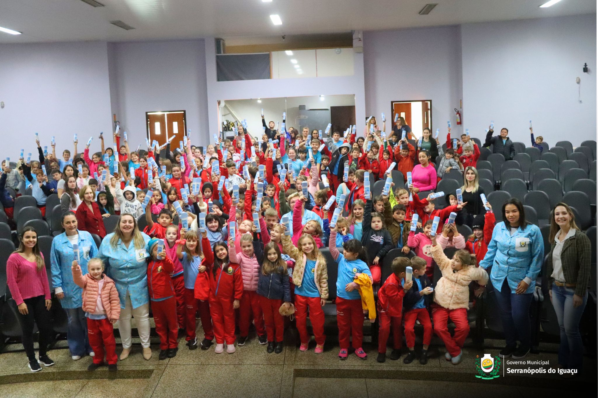Projeto Saúde na Escola apresenta teatro para alunos da rede municipal