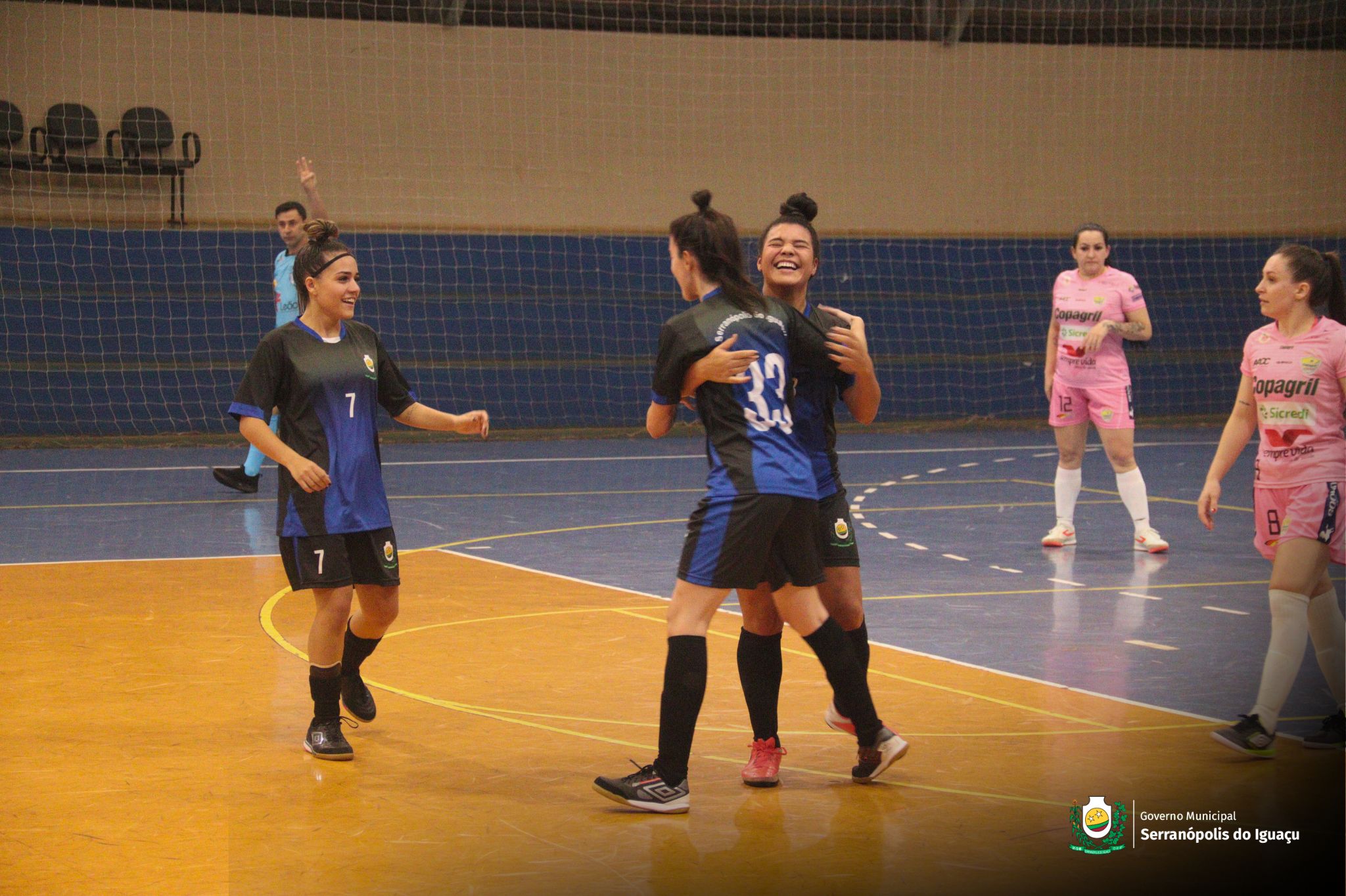 Futsal feminino de Serranópolis garante classificação na Copa Amop