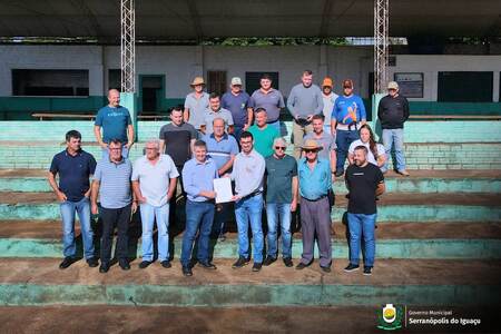 Assinatura de Ordem de Serviço marca o início de uma nova etapa nas obras do Campo do Guarani Assinatura de Ordem de Serviço marca o início de uma nova etapa nas obras do Campo do Guarani