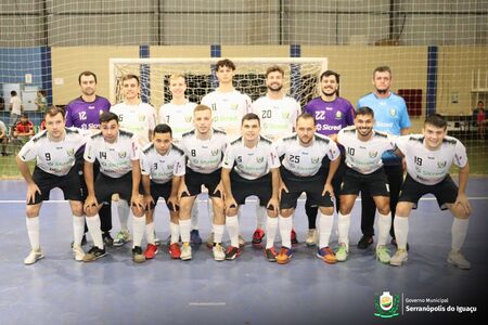 Serranópolis enfrenta Itaipulândia na busca pela classificação na Copa Amop de Futsal Serranópolis enfrenta Itaipulândia na busca pela classificação na Copa Amop de Futsal
