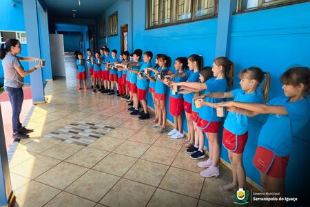 Alunos da Escola Municipal que realizam jornada escolar ampliada têm experiência educacional completa em Serranópolis do Iguaçu Alunos da Escola Municipal que realizam jornada escolar ampliada têm experiência educacional completa em Serranópolis do Iguaçu