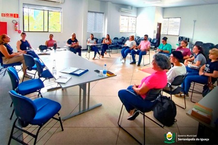 Profissionais da Saúde participam de roda de conversa sobre controle de tabagismo Profissionais da Saúde participam de roda de conversa sobre controle de tabagismo