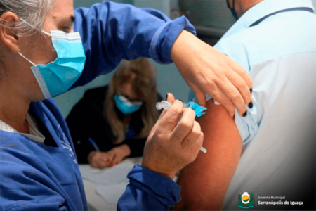 Serranópolis do Iguaçu receberá vacina contra a dengue Serranópolis do Iguaçu receberá vacina contra a dengue