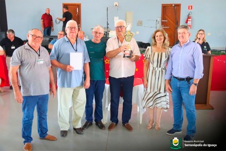 21° Campeonato de Canastra do Clube Vovô Simpático entrega premiação 21° Campeonato de Canastra do Clube Vovô Simpático entrega premiação