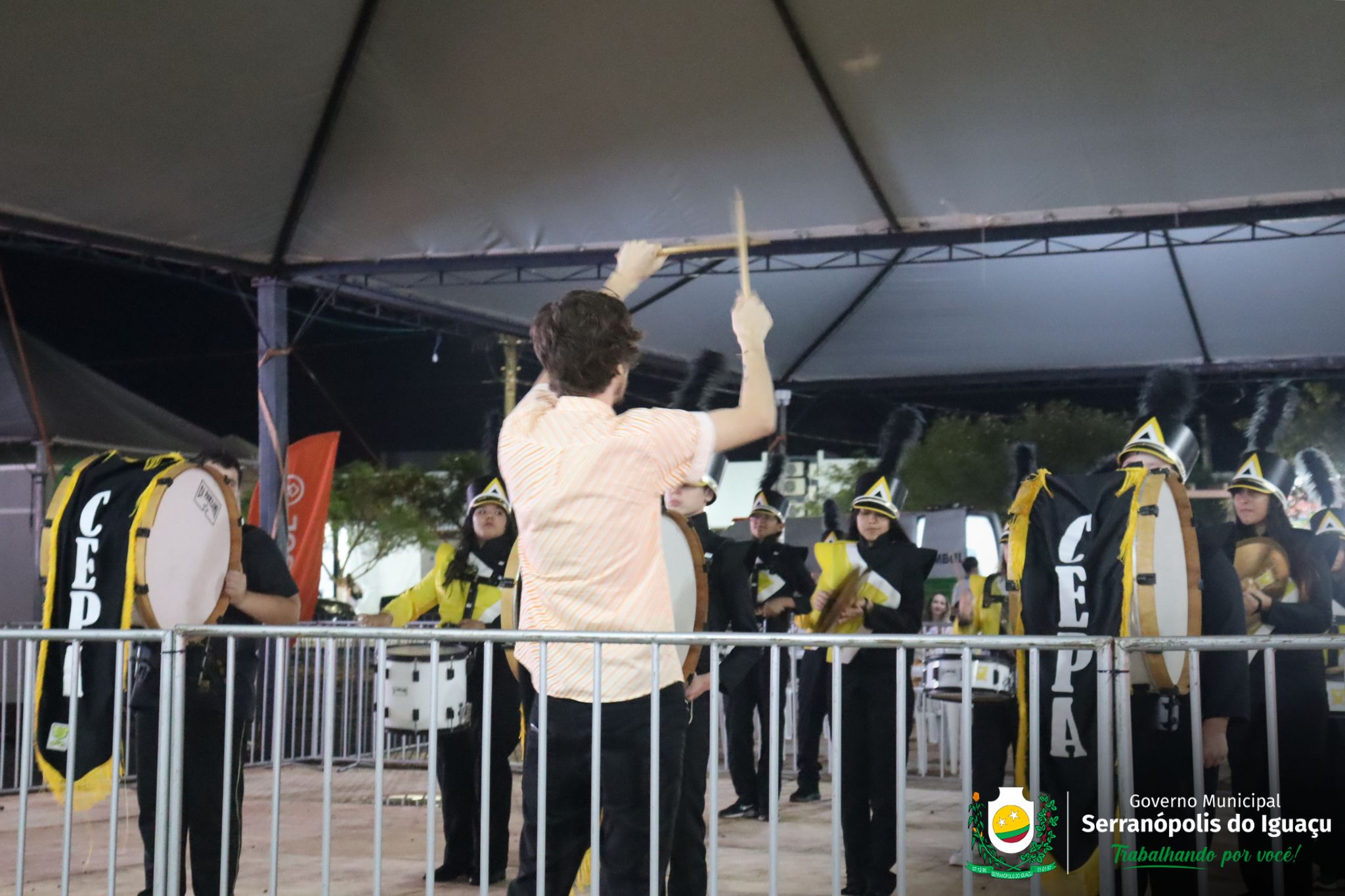 Programações paralelas Programações paralelas