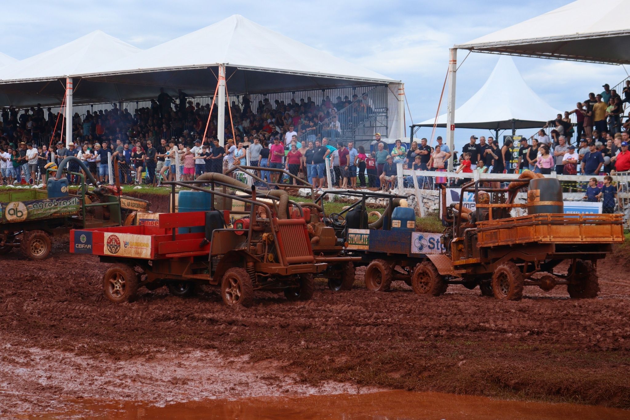 Disputas do XIV Arrancadão de Jericos Disputas do XIV Arrancadão de Jericos