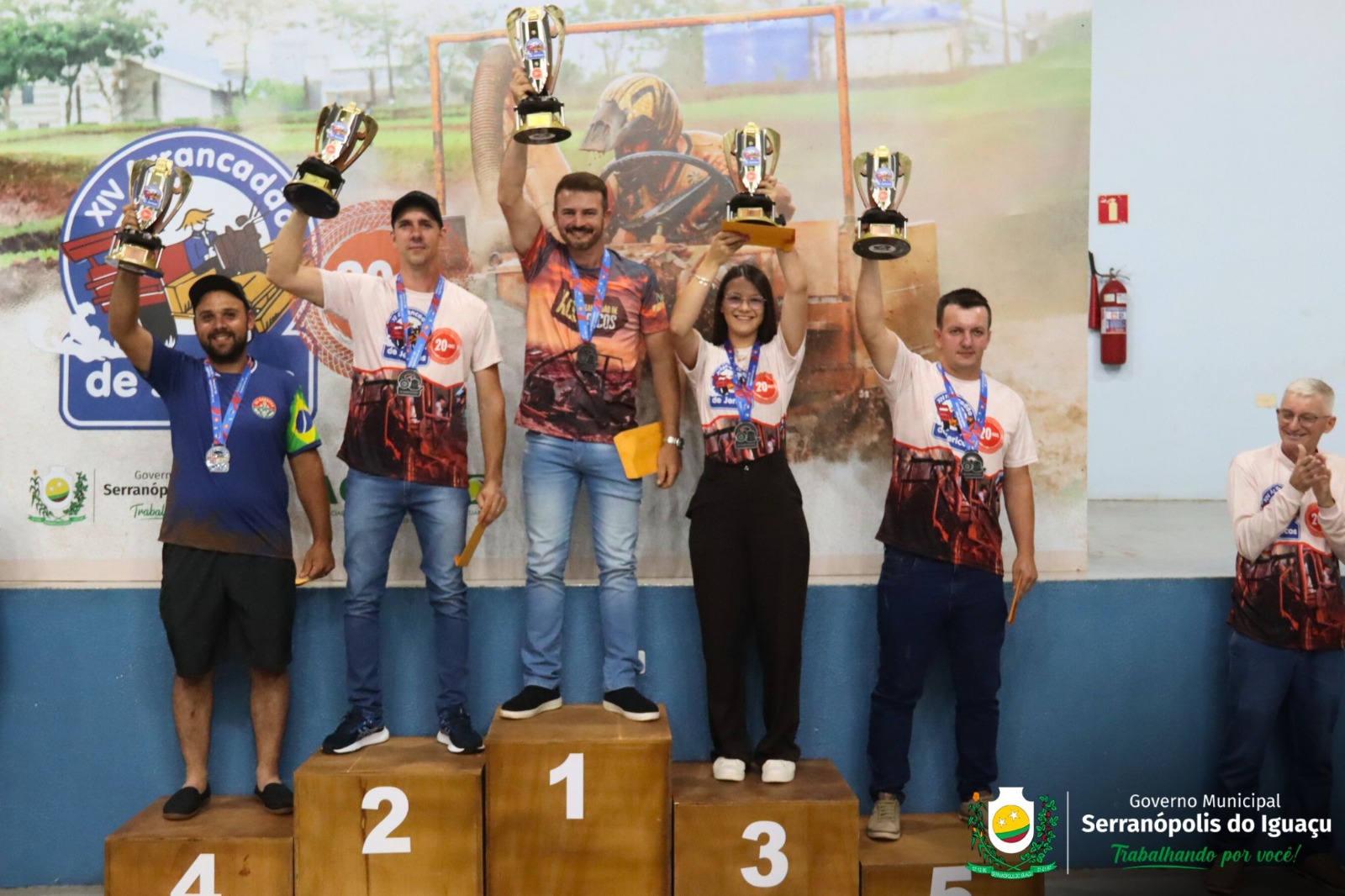 Premiação do XIV Arrancadão de Jericos reúne competidores no Clube Aliança