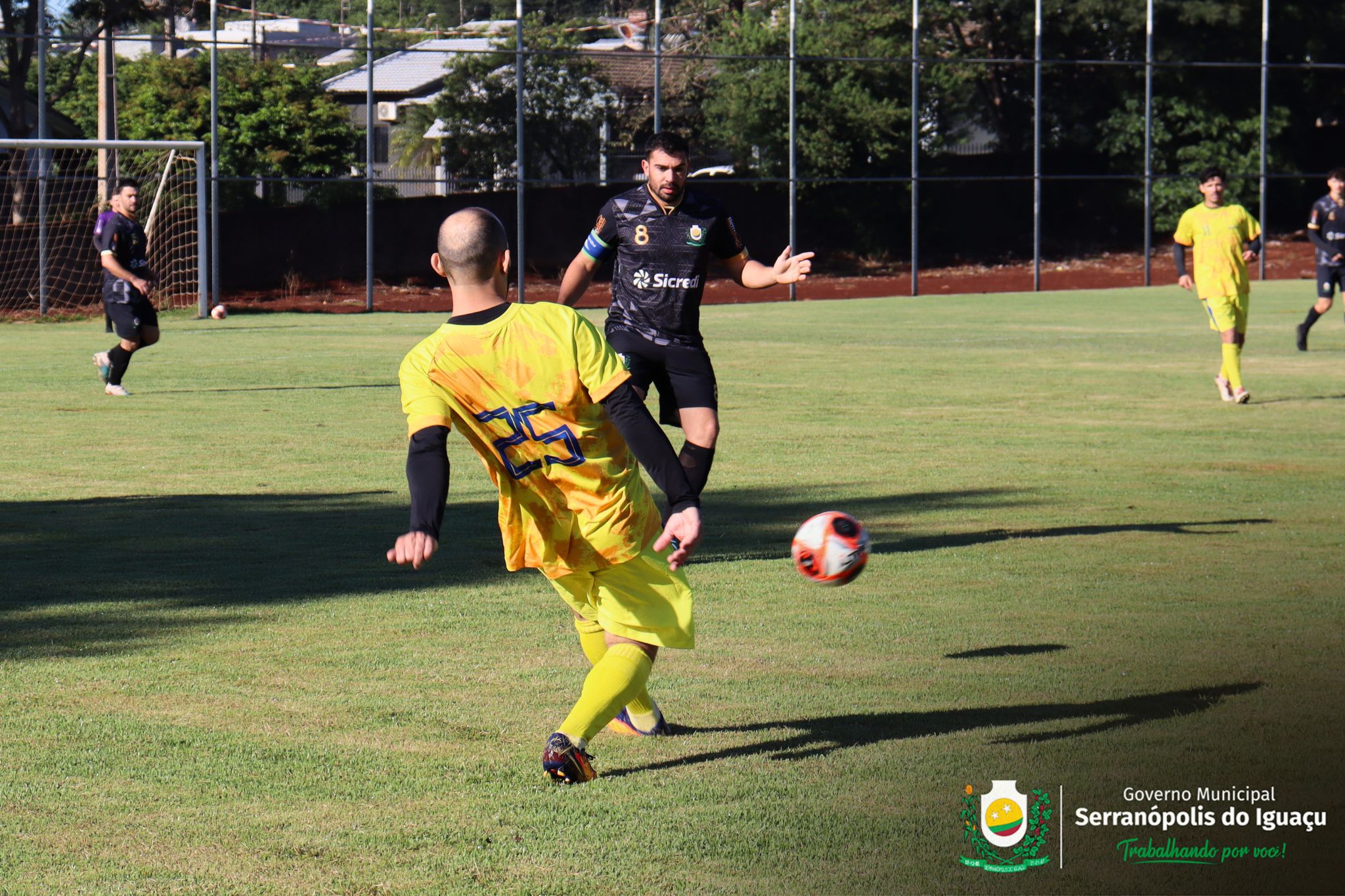 Serranópolis do Iguaçu vence em casa pela 8ª Copa Oeste de Futebol Serranópolis do Iguaçu vence em casa pela 8ª Copa Oeste de Futebol