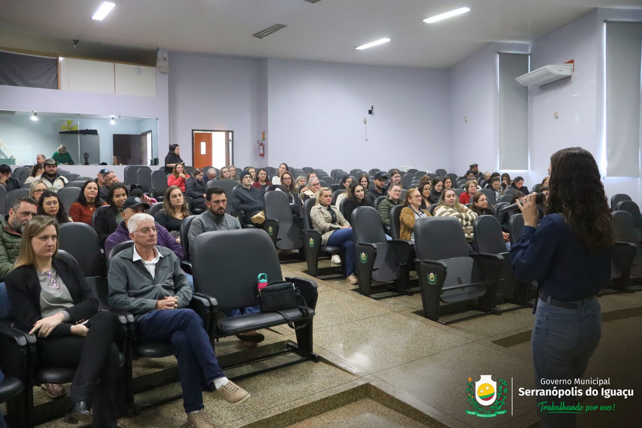 Governo Municipal promove ação de conscientização sobre saúde mental para servidores Governo Municipal promove ação de conscientização sobre saúde mental para servidores