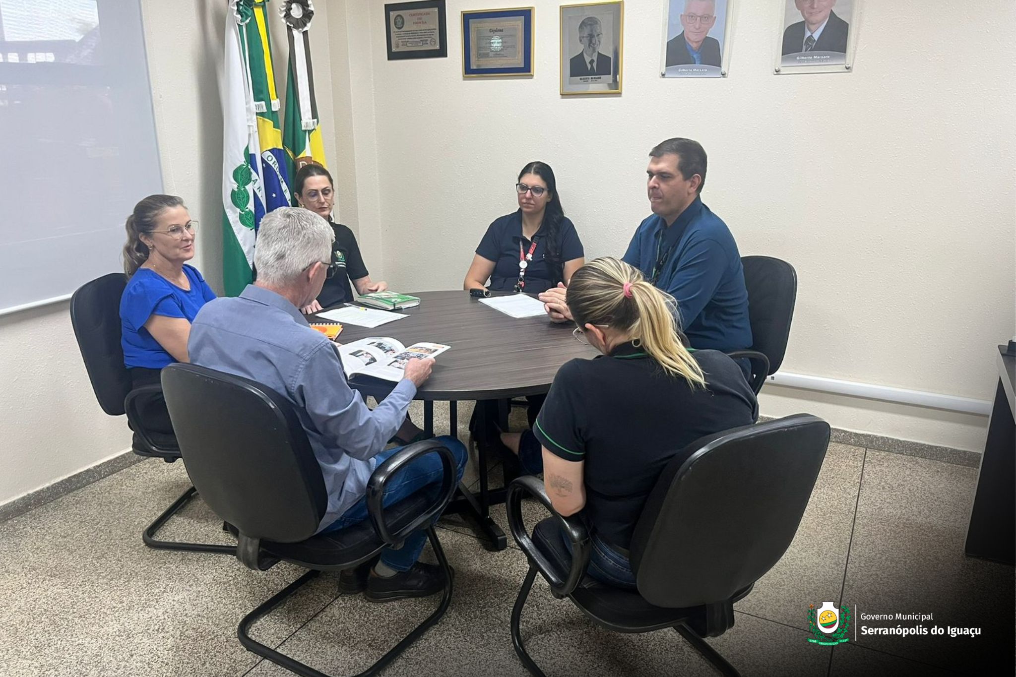 Assistência Social firma parceria com SENAC para ofertar cursos gratuitos na área da beleza