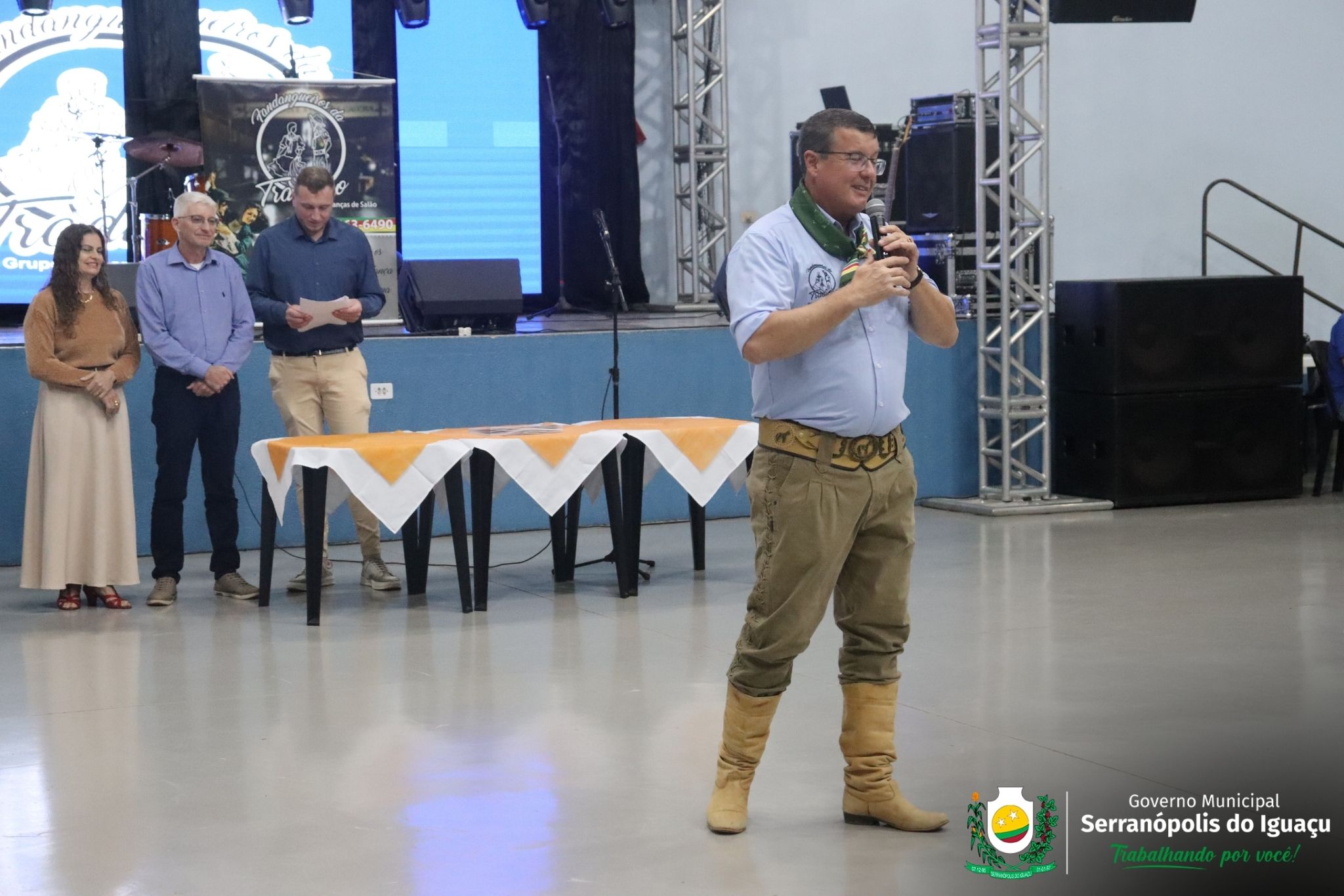 Fotos Encerramento Curso de Dança de Salão Fotos Encerramento Curso de Dança de Salão