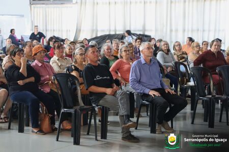 Governo Municipal promove palestra-show sobre os direitos da mulher em Serranópolis do Iguaçu