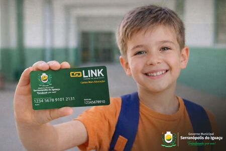 Governo Municipal realiza entrega do Cartão Mais Educação