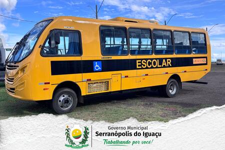 Governo Municipal amplia frota do transporte escolar com a chegada de novo ônibus para estudantes